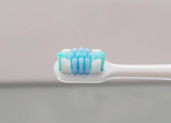 電動牙刷的刷頭如何消毒？電動牙刷頭消毒靠譜的方式介紹