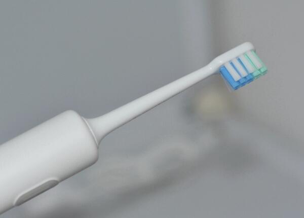 電動牙刷要用牙膏嗎？電動牙刷使用常識科普