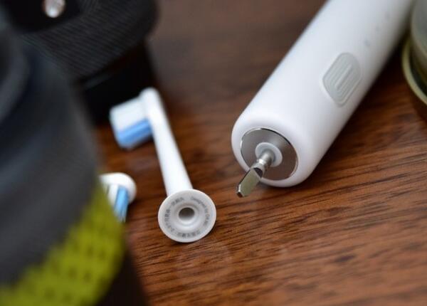 小米牙刷電動(dòng)牙刷怎么使用？小米電動(dòng)牙刷的使用指南